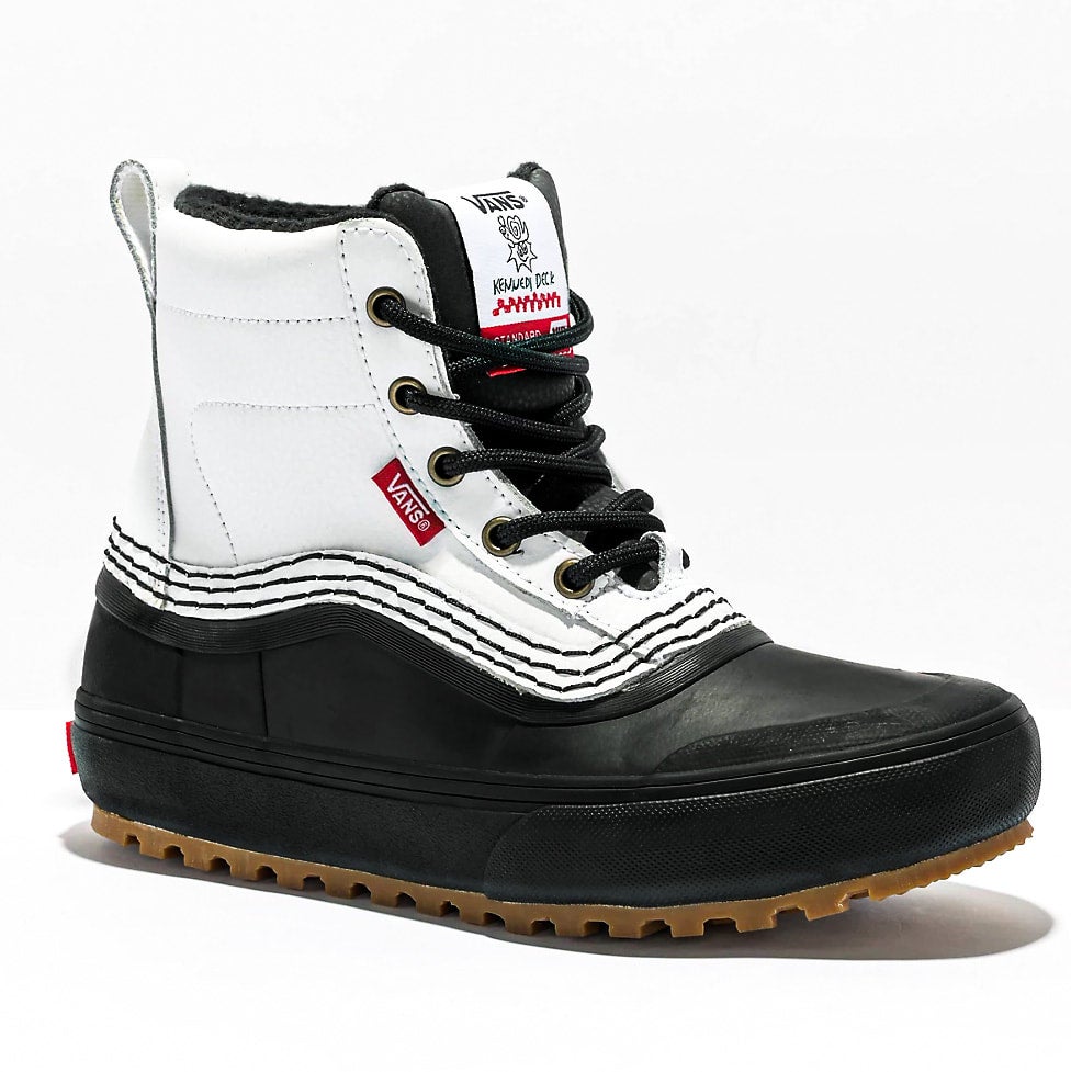 thirtytwo W’s Lashed DESIREE MELANCON thirtytwo Lashed Melancon Snowboard Boots - Women's 2024 | evo